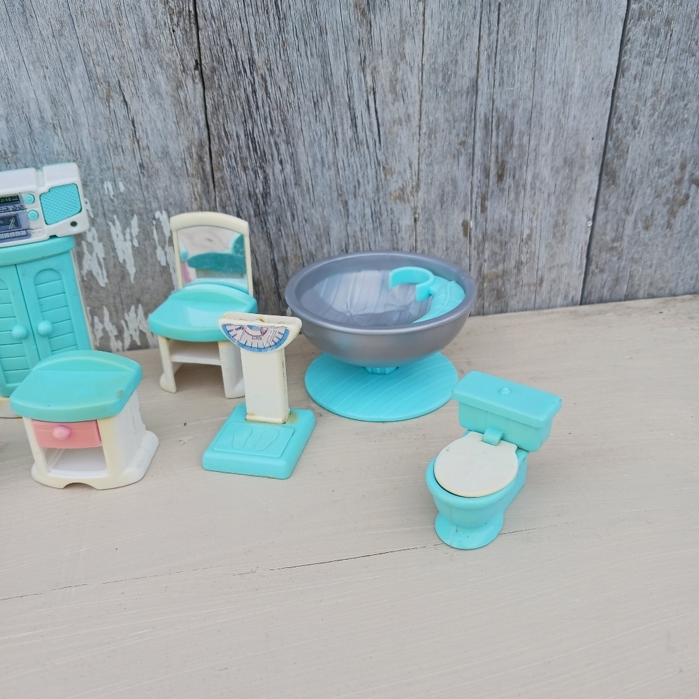 Vintage Toys R Us My Sweet Home Plastic Dollhouse Furniture 13 Pieces Lot Set - Picture 5 of 8